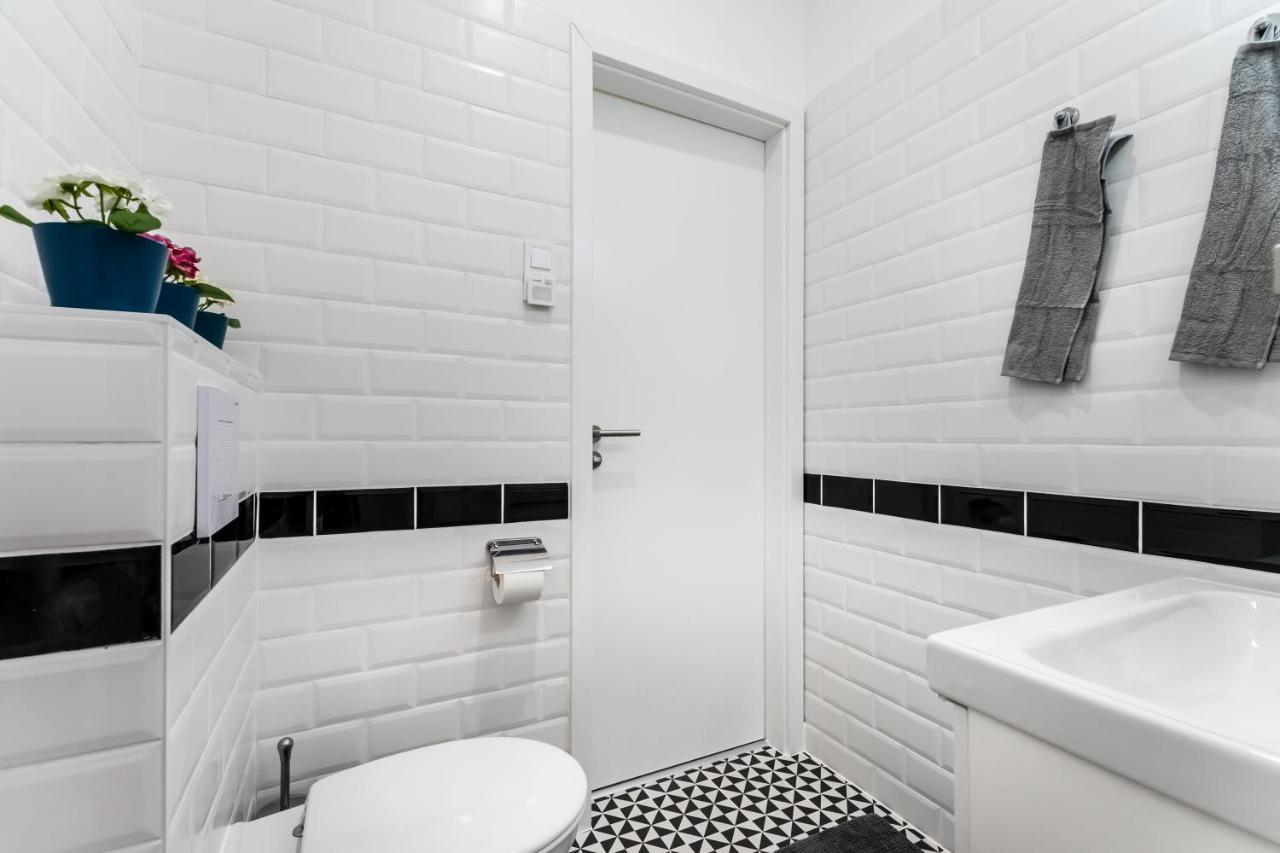 Cosy Studios In The Heart Of The City 布达佩斯 外观 照片