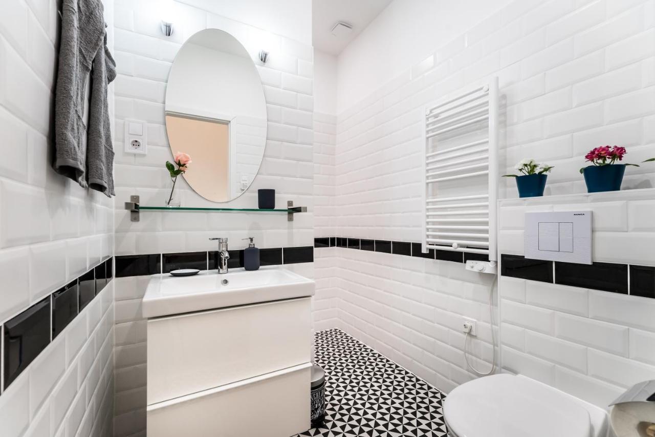 Cosy Studios In The Heart Of The City 布达佩斯 外观 照片